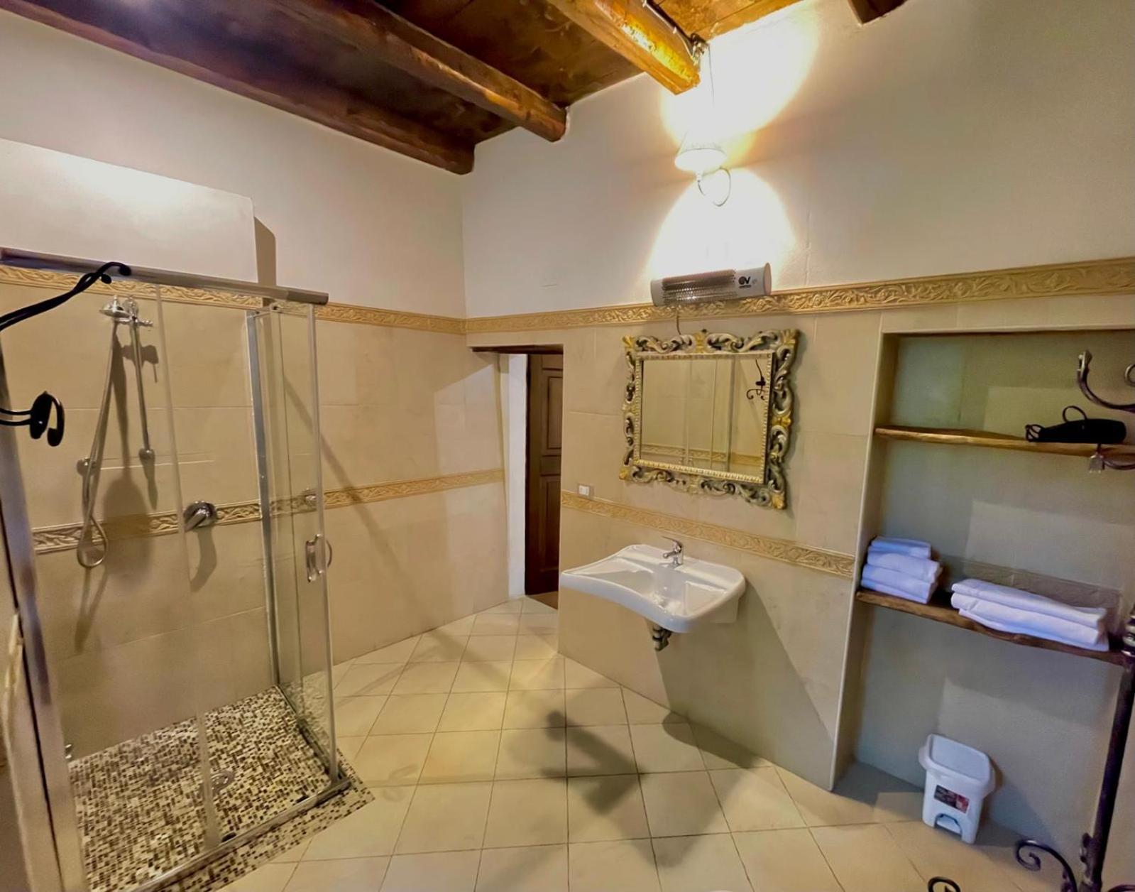 Agriturismo Casa Rastelli Monte Orsello Rum bild